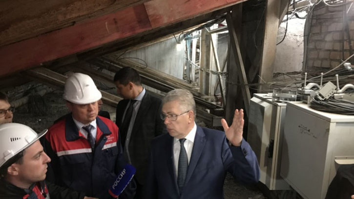 Жилищный комитет проверил ход выполнения работ по капитальному ремонту Жилищный комитет проверил ход выполнения работ по капитальному ремонту