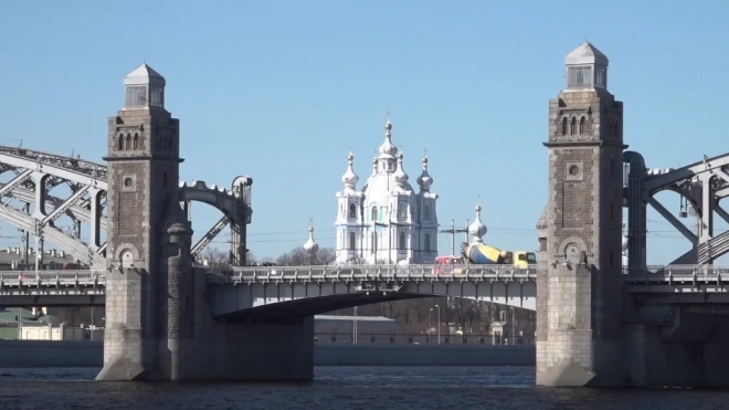 Мосты в Петербурге не будут разводить в ночь с 4 на 5 ноября