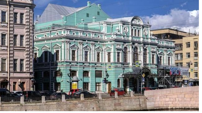 В Петербурге БДТ готовится к открытию после ремонта