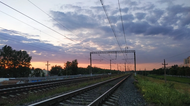 Высокоскоростную железную магистраль Москва - Петербург будут строить поэтапно