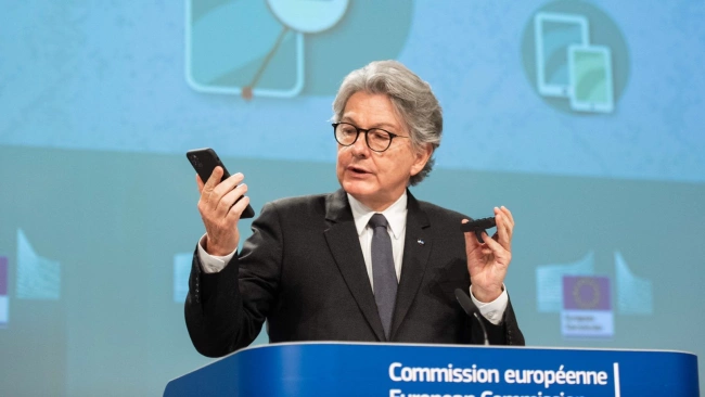 Еврокомиссар Бретон: энергокризис в Европе может продлиться до конца зимы