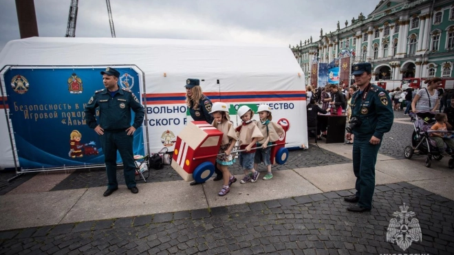 Центр Петербурга перекроют для празднования 220-летия пожарной охраны 