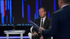 Медведев прокомментировал решение Шольца о приостановке сертификации "Северного потока – 2"