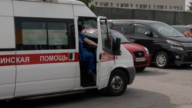 Автомобиль Volvo наехал на велосипедиста-пятиклассника в Приморском районе
