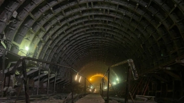 На "Чернышевской" начали заливать бетон для будущих ...