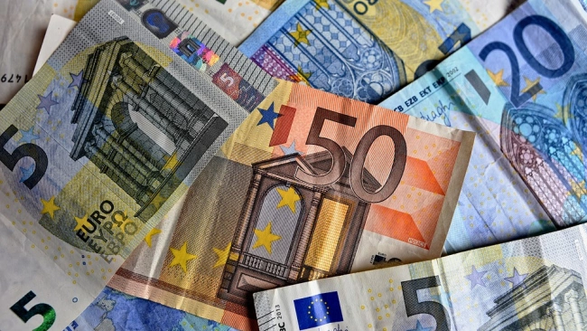DNW: антироссийские санкции ЕС могут привести к падению системы евро