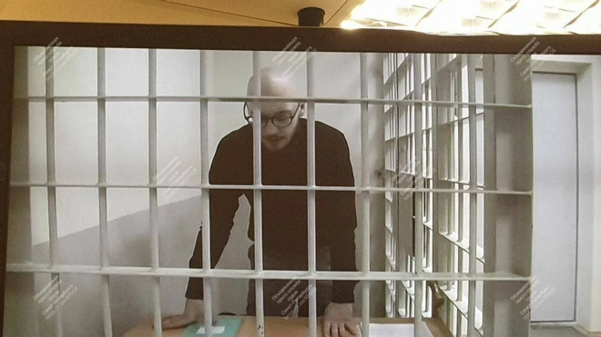 Суд Петербурга оставил в силе приговор художнику за нападение на ОМОН 31 января