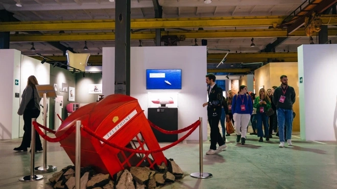 В "Севкабель Порту" открылась выставка, посвященная художнику Бэнкси