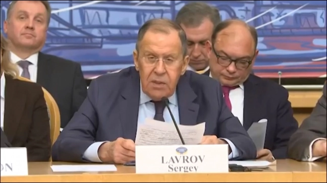 Лавров назвал беспорядки в России задачей западных санкций