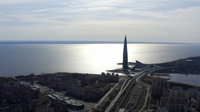 В Петербурге отменили обсуждения небоскребов высотой 710 и 570 метров