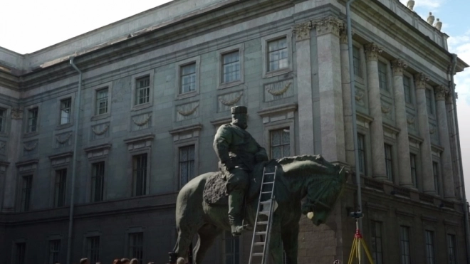 Сотрудники Русского музея отреставрируют памятник  Александру III