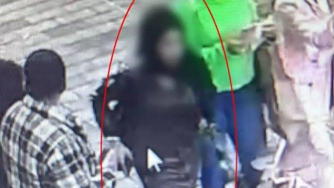 Турецкое СМИ OdaTv опубликовало фото женщины, которая может быть причастна к взрыву в Стамбуле