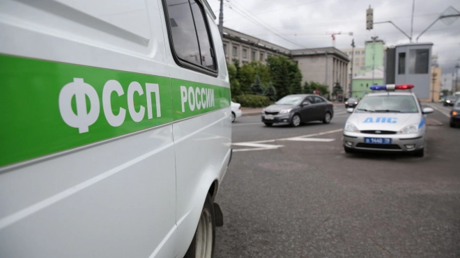 Петербуржца лишили машины из-за 558 неоплаченных штрафов