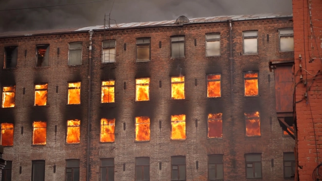 КГИОП направил иск с требованием восстановить сгоревшую "Невскую мануфактуру"