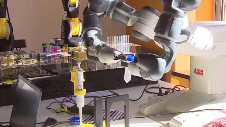 На базе ИТМО создадут исследовательский центр искусственного интеллекта