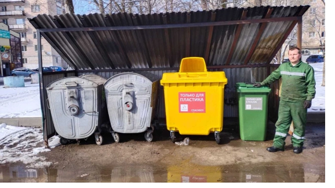Контейнеры для раздельного сбора мусора установили в Киришах