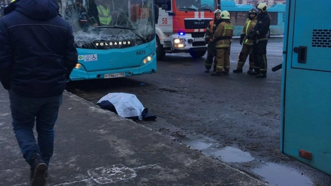 В Купчино в ДТП погиб водитель автобуса