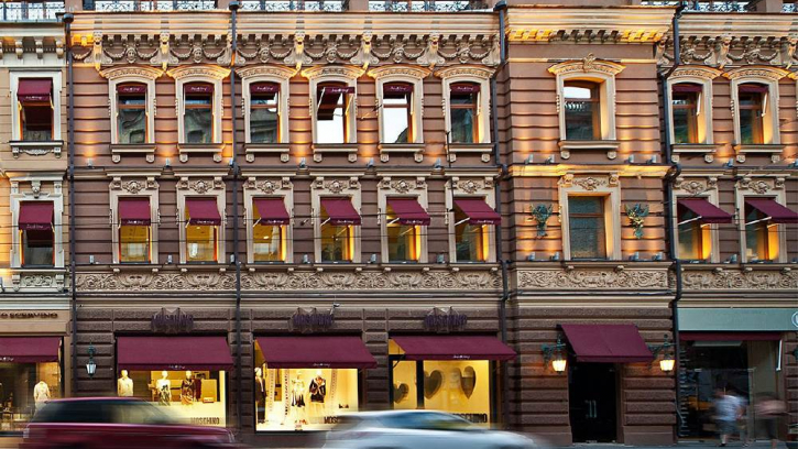 В Петербурге перед ЧМ-2018 промыли от пыли и копоти более 550 фасадов В Петербурге перед ЧМ-2018 промыли от пыли и копоти более 550 фасадов
