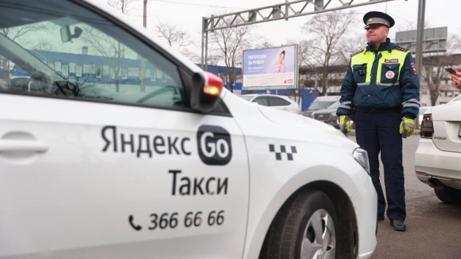 В 2024 году в Петербурге на спецстоянку отправили 16 автомобилей такси