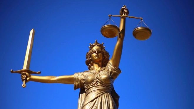 Суд огласил приговоры экс-полицейским, подбросившим наркотики Голунову 