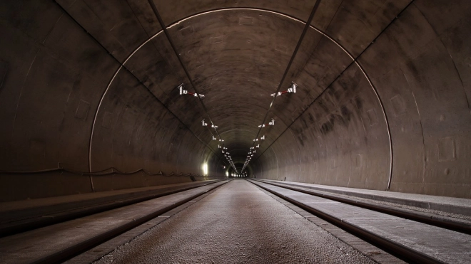 Губернатор Петербурга назвал строительство метро самой сложной задачей в этом году