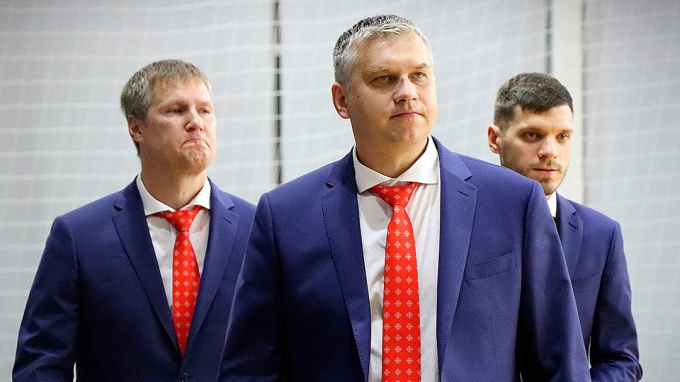 Захар Пашутин уходит с поста главного тренера баскетбольного 