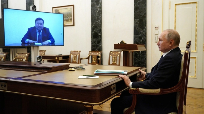 Владимир Путин отправил в отставку главу Тувы