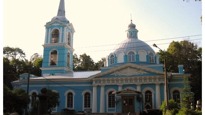 РПЦ хочет забрать в собственность пять зданий около церкви Смоленской иконы Божией Матери