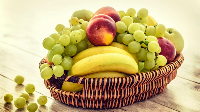 В Петербург, Ленинградскую и Псковскую области ввезли 35,2 тыс. тонн фруктов