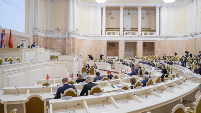 В Петербурге хотят оказывать бесплатную юрпомощи осиротевшим студентам и учащимся