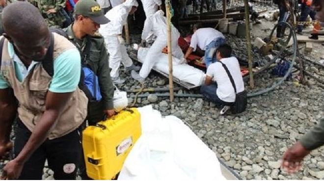 В Колумбии пять человек погибли при обрушении на золотодобывающей шахте