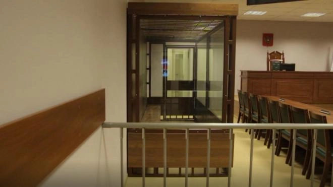 Рецидивист напал на девушку в лифте дома на улице Хошимина