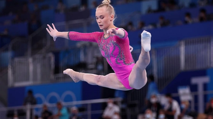 Гимнастка Мельникова завоевала бронзу в индивидуальном многоборье на Олимпиаде