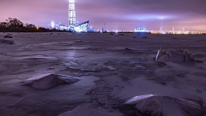 На Финском заливе заметили созданные природой "ледяные скульптуры"