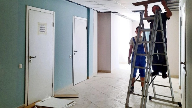 Строительство новой поликлиники в Кудрово завершено на 92%