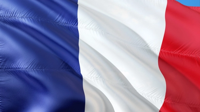 Во Франции осудили решение Австралии разорвать контракт по подлодкам