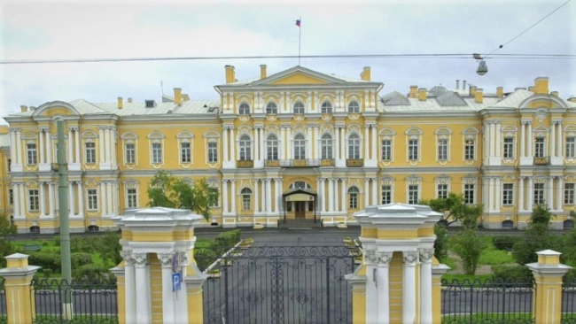 В Петербурге отреставрируют дворец Воронцова 