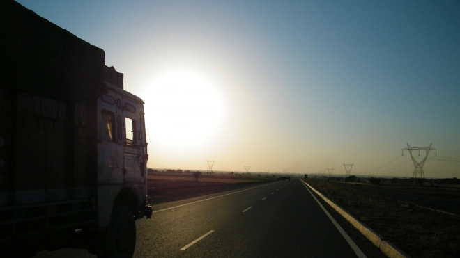 Беспилотные грузовики 14 июня запустят по трассе М-11 "Нева" 