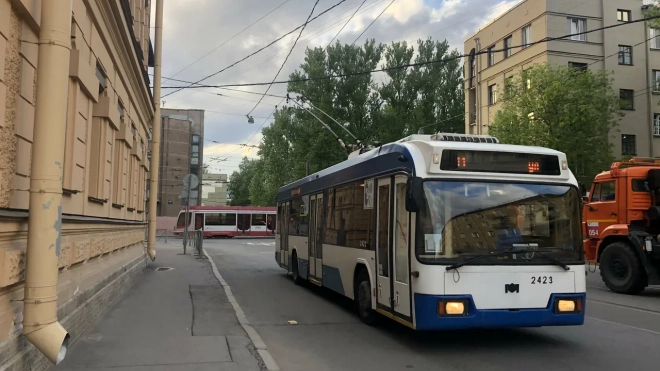 В Петербурге изменится маршрут ряда троллейбусов в пятницу и субботу
