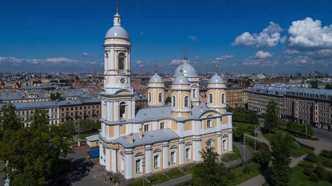 Иконостасы Князь-Владимирского собора в Петербурге отреставрируют за 282 млн рублей
