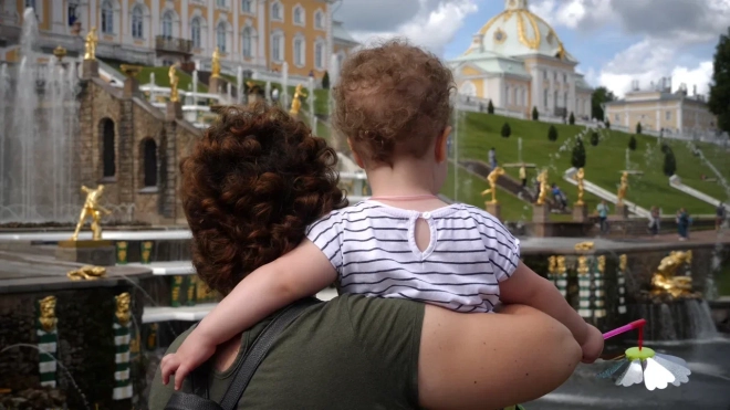 Более 736 млн рублей алиментов вернули детям приставы Петербурга