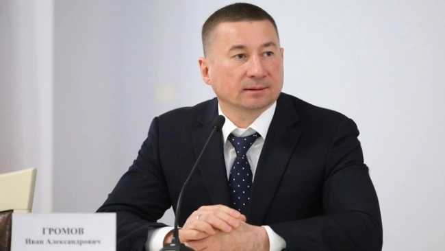 Глава администрации Калининского района подал в отставку после совещания в Смольном