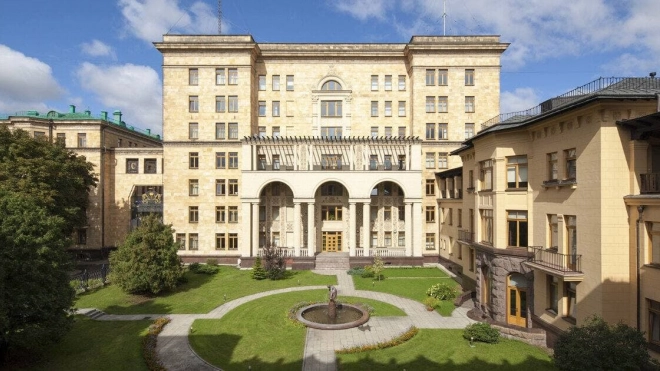 В МИД России ответили на требование Чехии вернуть землю под посольством в Праге