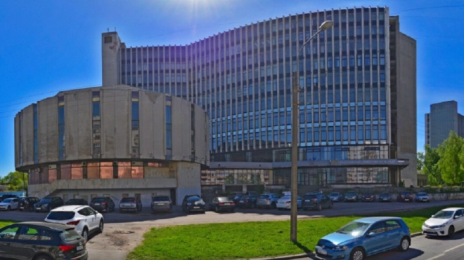 "Росгеология" продает имущество в 9,5 тыс. "квадратов" у станции метро "Приморской"