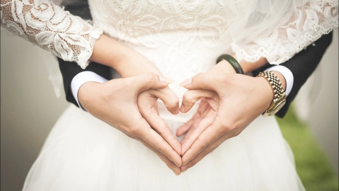 В прошлом году петербуржцы заключили почти 60 тыс. браков