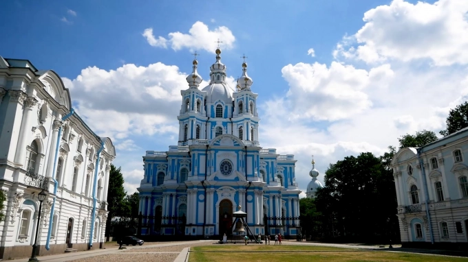 В Петербурге 10 июля будет солнечно и без дождей