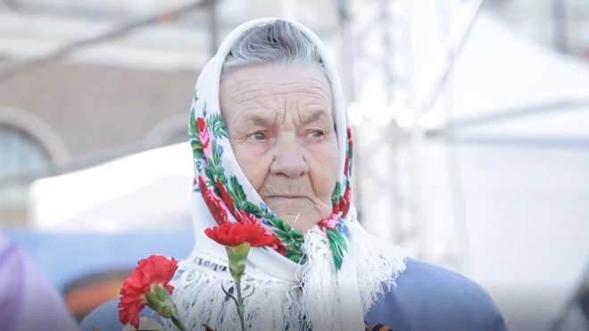 Пенсионеры-долгожители из Петербурга получат единовременную выплату в конце мая