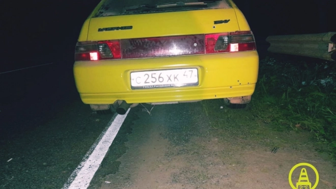 Пьяные подростки катались на автомобиле Lada в Киришском районе 