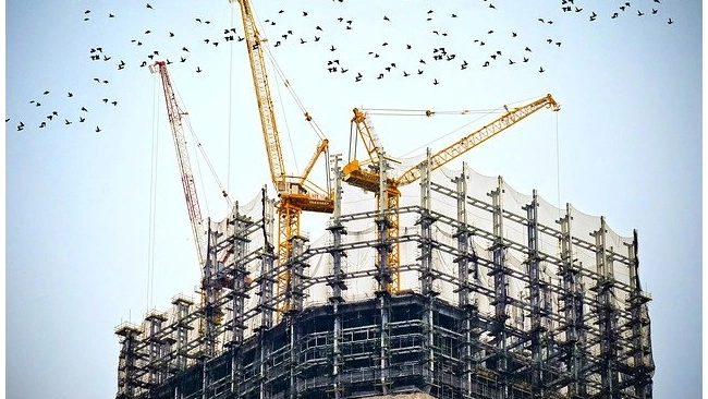 Доходность строительного бизнеса в Петербурге начала снижаться