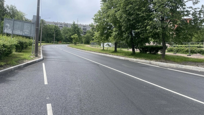 Ремонт дорожного покрытия на бульваре Новаторов и улице Красина в Петербурге завершен